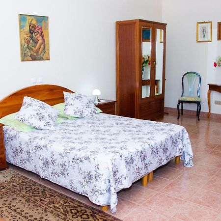 Residencial Chez Flor Apartment Porto Novo  Exterior photo